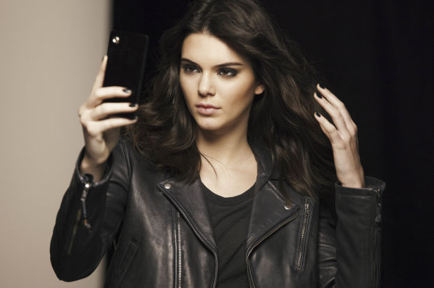 Kendall Jenner/კენდალ ჯენერი - Page 3 497eb97ccdd356f845e60f54fa22cfa9