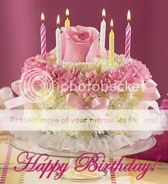 كل سنة وانت طيب ياهلال Happy-birthday-cake-bouquet