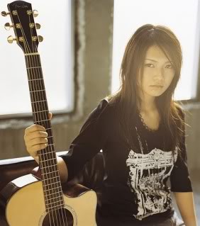 YUI pics that makes you go kyaaa!~ XD TomorrowsWay2