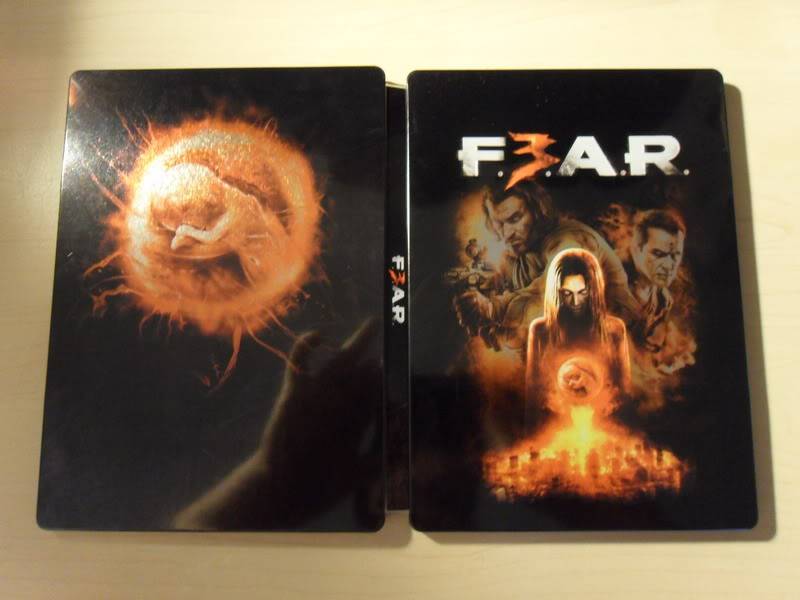 Collection Multimédia n°1 : M@DRÉ (arrivage PS Vita à venir) - Page 5 FEAR3SteelBook