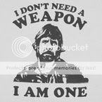 Tópico Oficial: CHUCK NORRIS FACTS Chuck_Norris_Dont_Need_A_Weapon_Gray-T-link