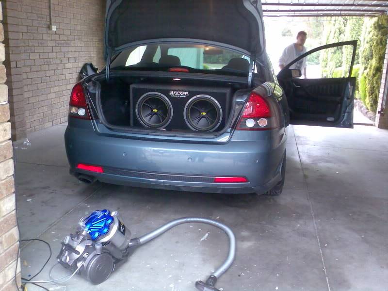 Recent GASS Install - HOLDEN VZ CALAIS Image277