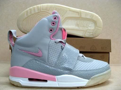 AIR YEEZY FOR HER IMG_3320