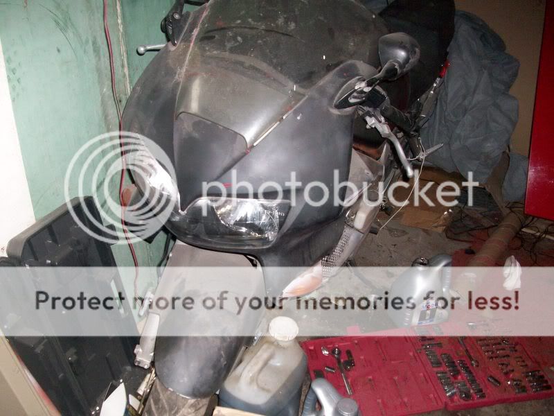 01 Honda VFR800 Part out 101_0784