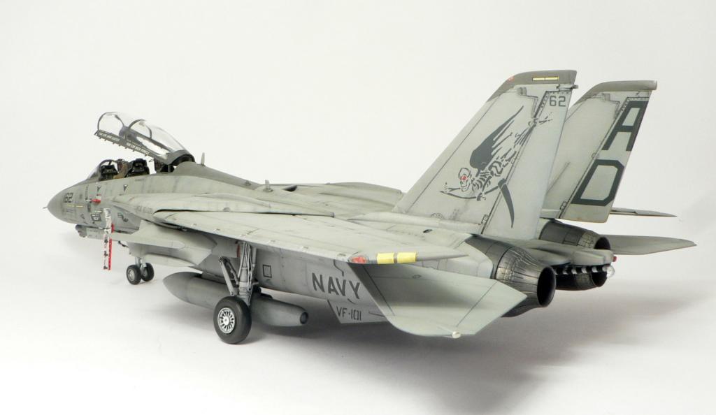 1/72 F-14 Tomcat VF-101 Grim Reapers 24-10c-004b