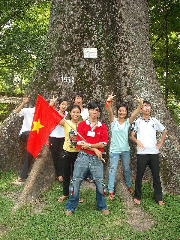 23/04/09: SH Đoàn chủ đề "Tìm Về Lịch Sử" DSCF1774