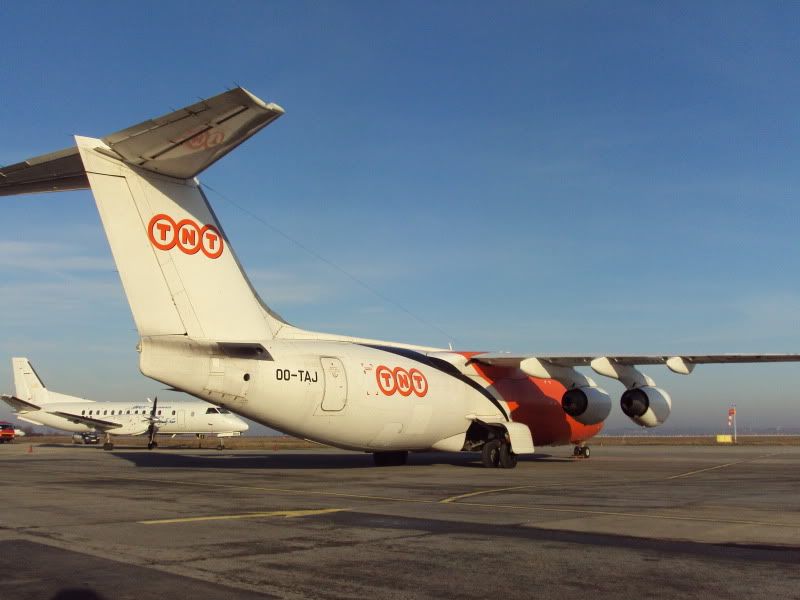 Aeroportul Timisoara (Traian Vuia)  - Ianuarie 2011 B463OO-TAJ1101181-1