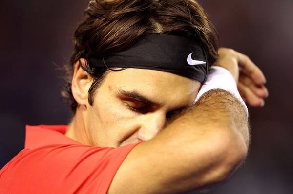 GESTOS DE ROGER FEDERER - Página 10 026097378