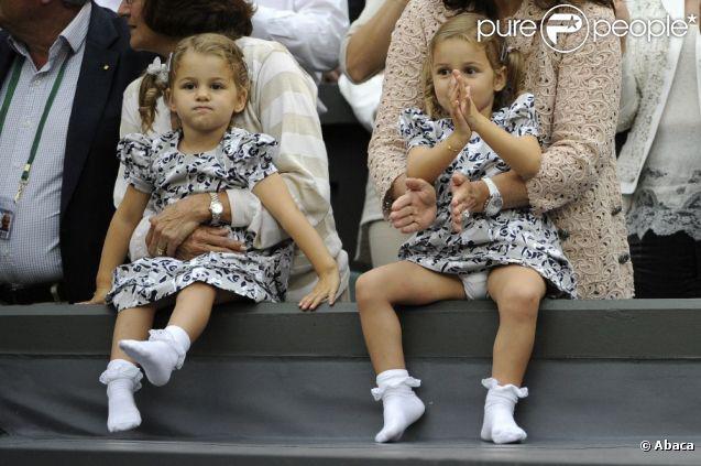 FELIZ CUMPLE A CHARLENE Y MYLA. LOS DOS TESOROS DE ROGER Y MIRKA. 563999_347073052030033_25995916_n