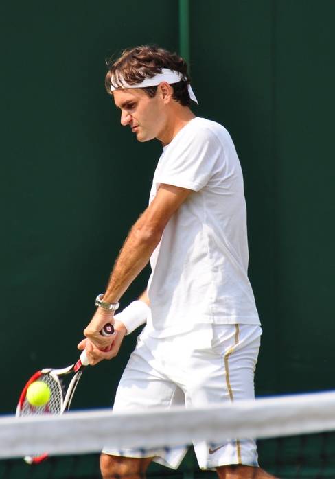 GESTOS DE ROGER FEDERER - Página 10 Wimbledon2009-703