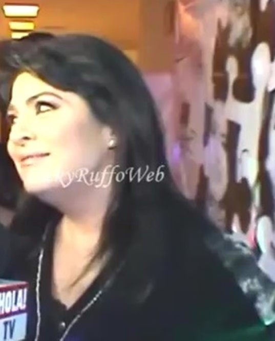 Victoria Ruffo/ვიქტორია რუფო - Page 12 17af038ea1fabe55f7dac60029bb8ee9