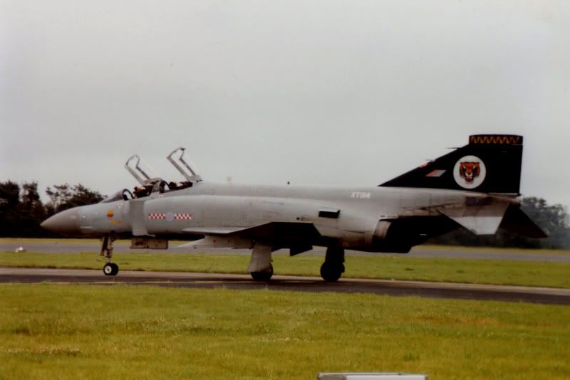 Merged F-4 Phantom thread FGR2xt914