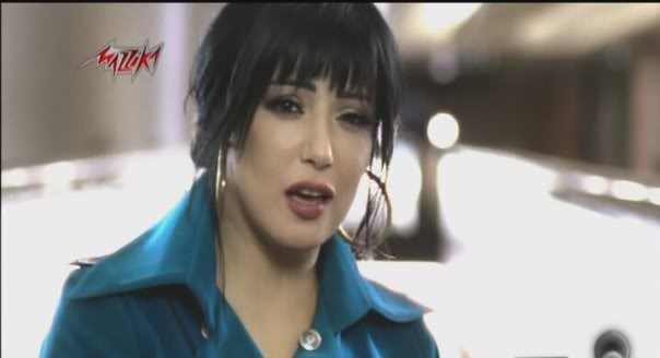 حـصـريـا صــور من كليب ..سمية الخشاب ... عايزاك كده .. 2009 CasTeL4aCom14-1