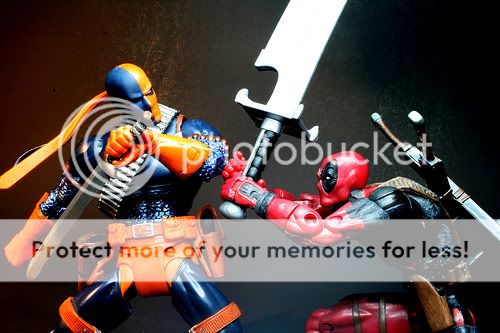 Marvel Legends - Page 2 Deadpool-deathstroke