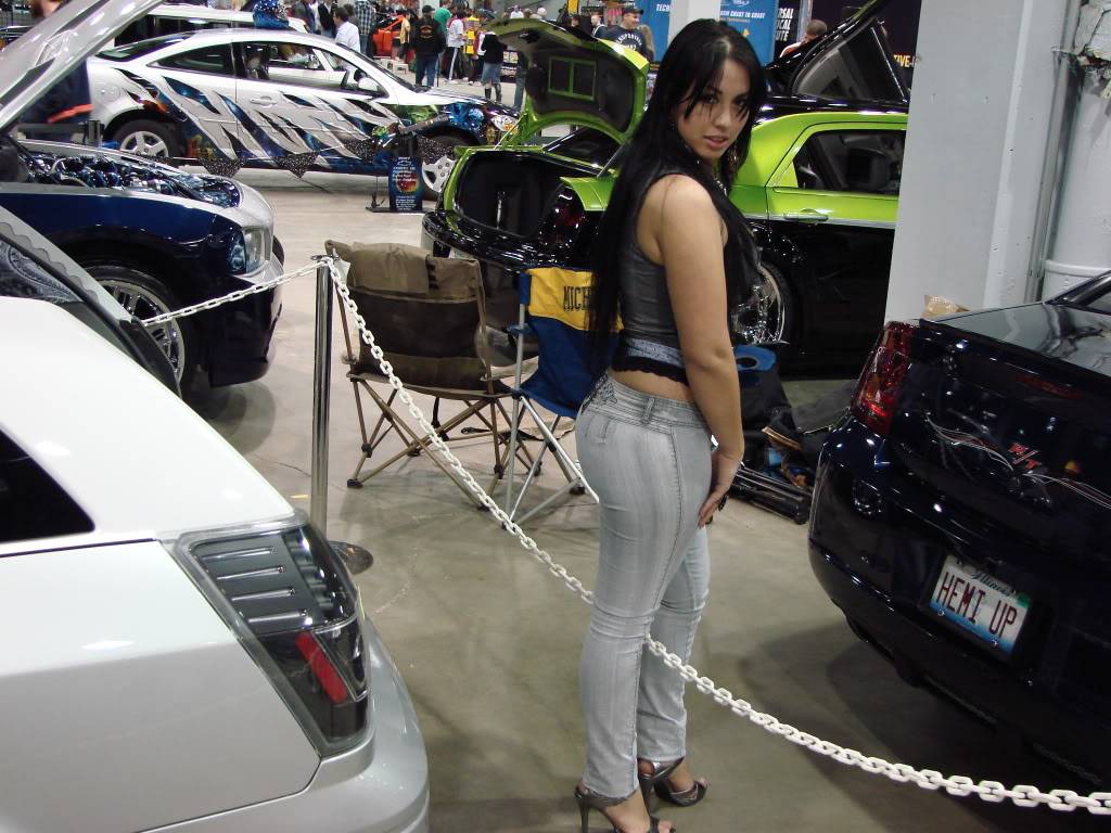 DA H.N.I.C.'s pics from World of Wheels 2010 (pic HEAVY) DSC03474