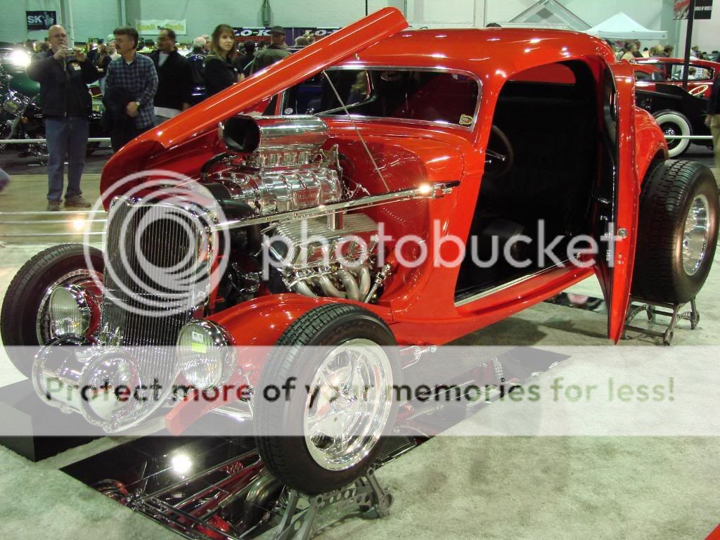 Day 3 of 4 at World of Wheels Chicago 2010. Less pics, nicer rides! DSC03489