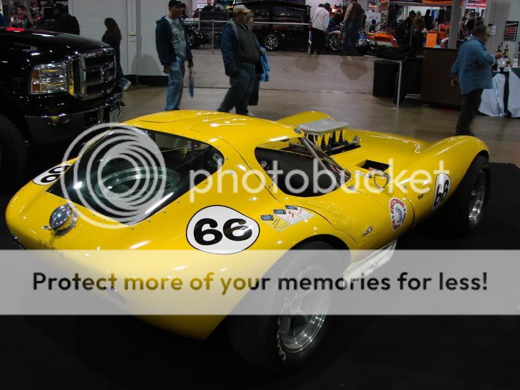 Day 3 of 4 at World of Wheels Chicago 2010. Less pics, nicer rides! DSC03510