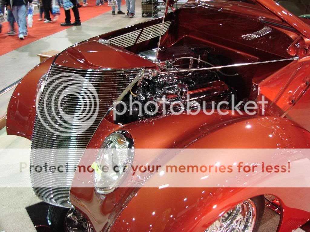 Day 3 of 4 at World of Wheels Chicago 2010. Less pics, nicer rides! DSC03514