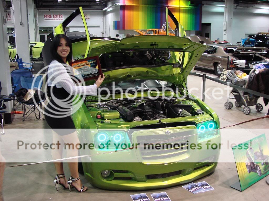 Day 3 of 4 at World of Wheels Chicago 2010. Less pics, nicer rides! DSC03539-1