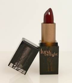 Twilight Beauty, maquillaje basado en Crepusculo 30/Junio Lunatwilightlipstick240