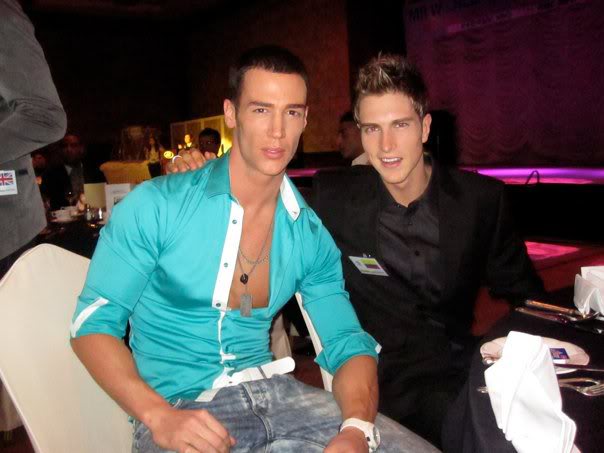 Mister World 2010 official topic (updating...) - Page 2 26926_1406666771909_1389623040_1113