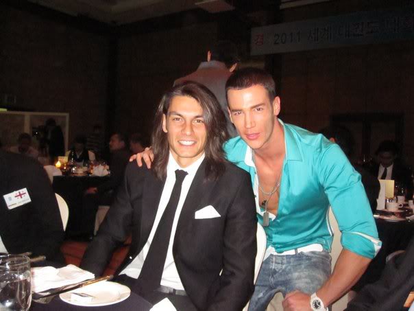 Mister World 2010 official topic (updating...) - Page 2 26926_1406668771959_1389623040_1113