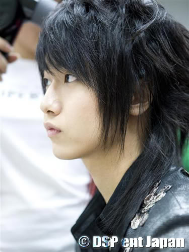 Heo Young Saeng's Profile 3ca4d01f2c9b35a7a5a7a233efe49c47123