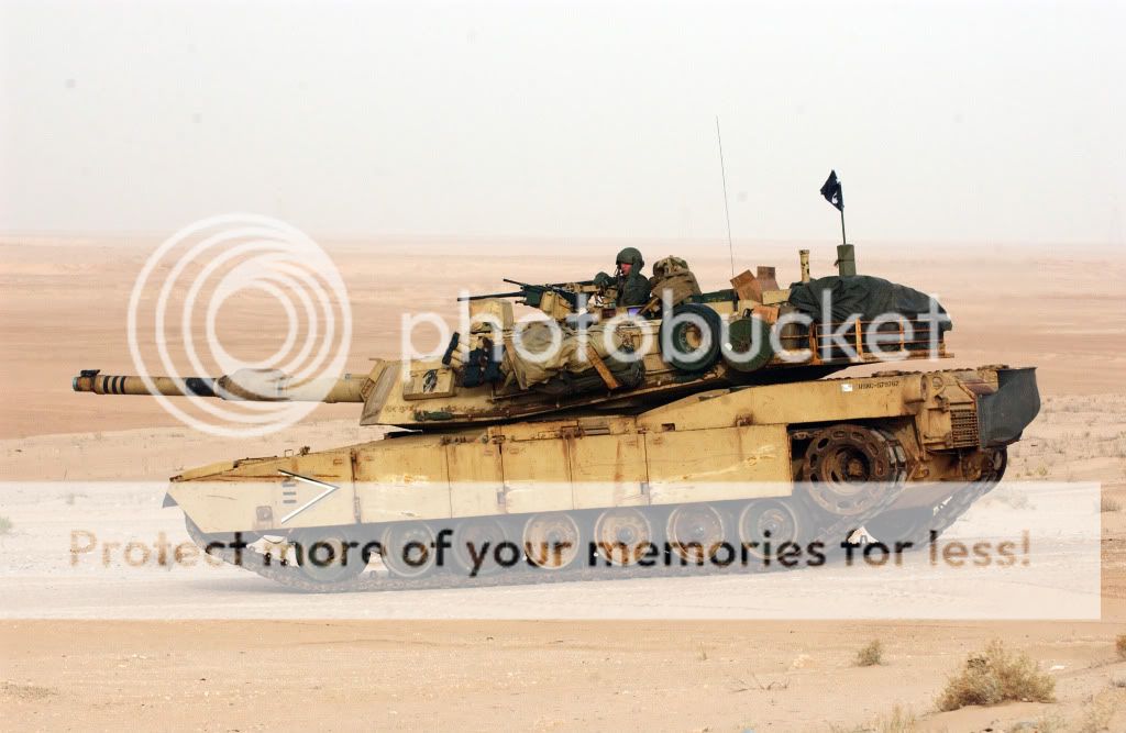 M1 Abrams Iraq 1/72 M1-A1_Abrams_1