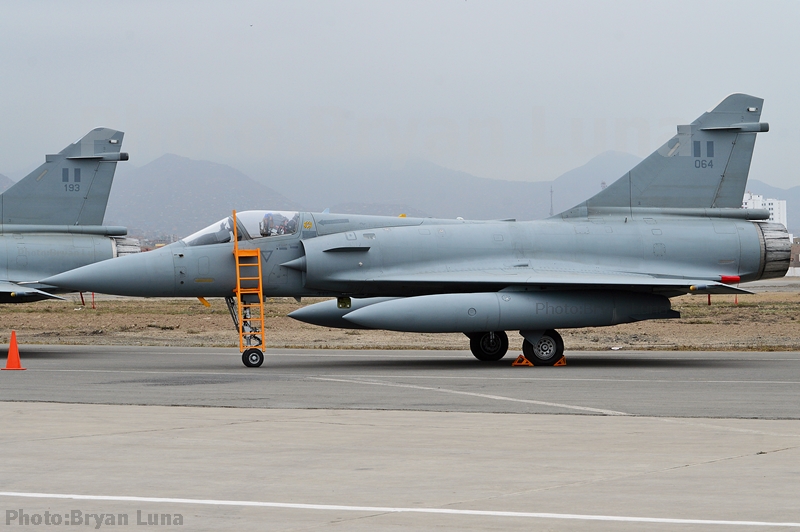 FUERZA AÉREA DE PERÚ - Página 8 DSC_0686_zps3479ee74