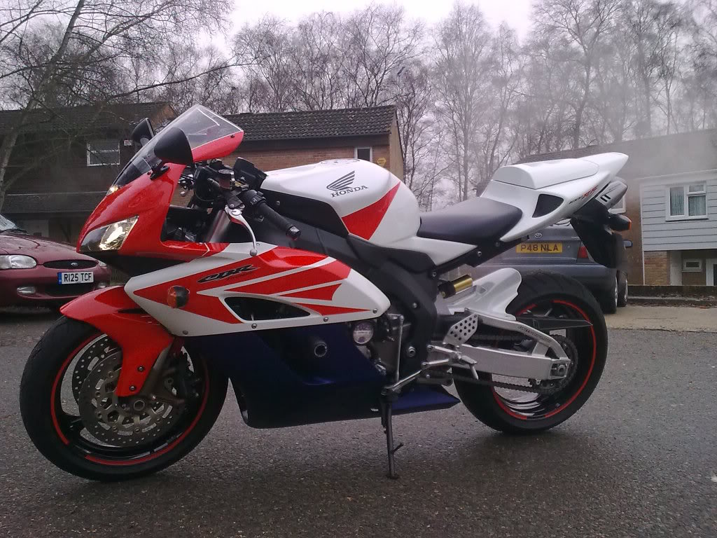 my fireblade 1000rr rr4 Image0039