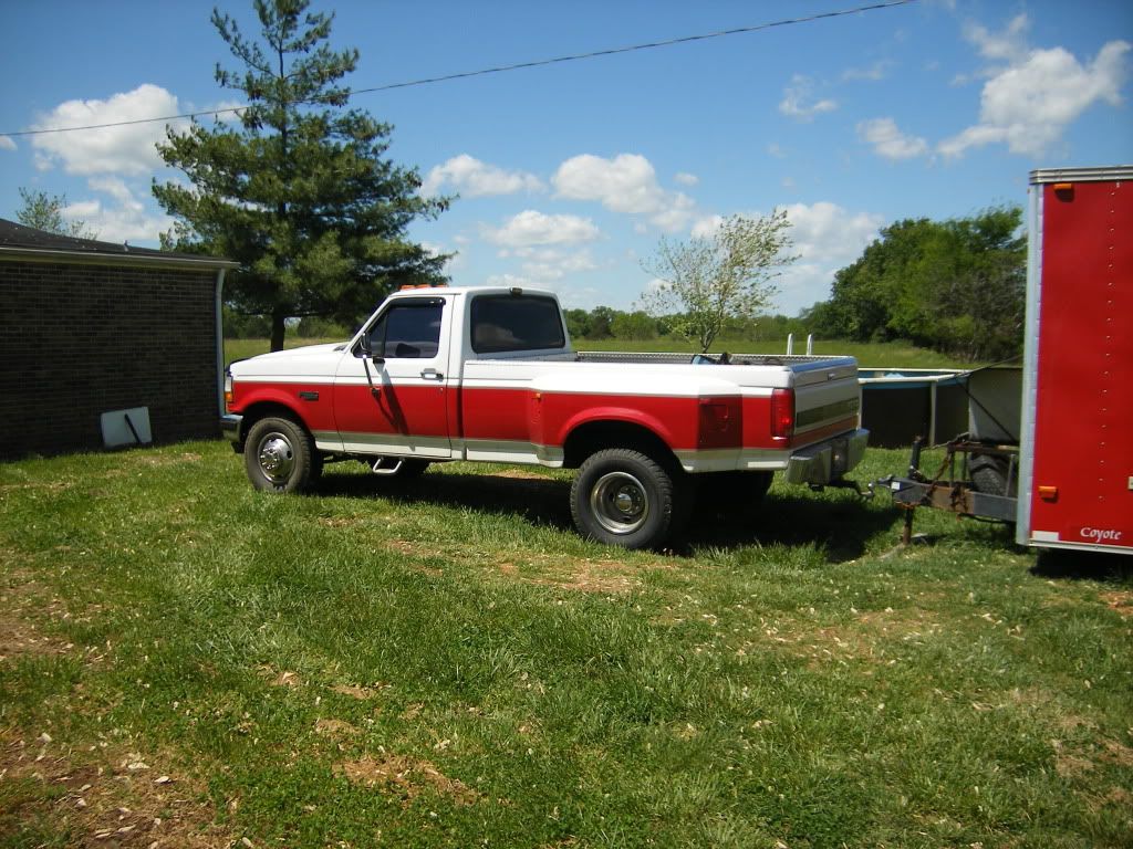 Washed and cleaned my new tow truck 2010_0425P51-PISTONS0031