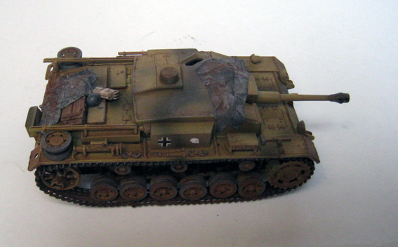 Stug III F - Trumpeter - En Embuscade ! (fini) Fini_dessus_droiteBD_zpsb0f934fa