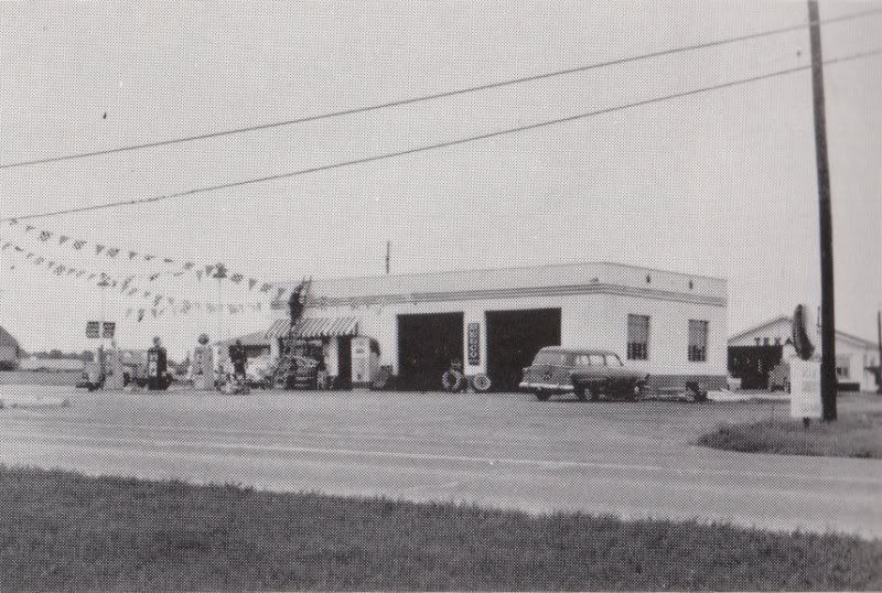 Old Gas Stations, Hotels and Car Hop Pics - Page 2 Boone94