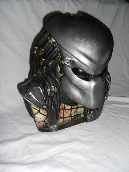 Predator Deluxe Head - Limited Edition Box Set - Page 3 1ip2