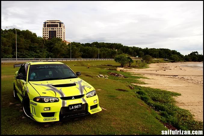 Green Car & orange 4x4 Naga7