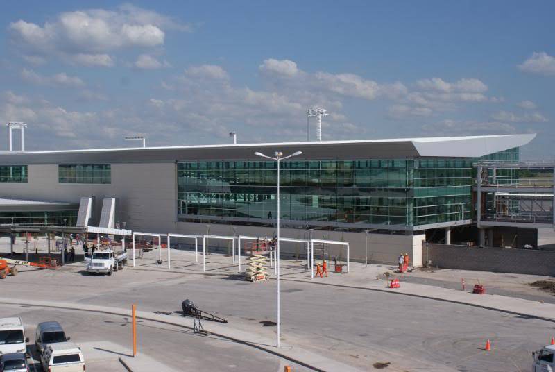 Noticias del Aeropuerto Internacional de Ezeiza - Página 2 DSC03778