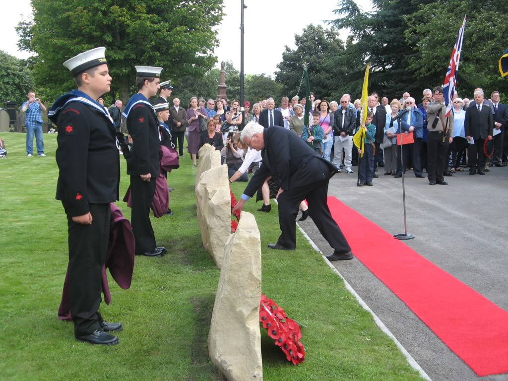 Philips Park Cemetery. 24th July 2011 Service or Re-Dedication of Plaques Commemorating. 0d58f103