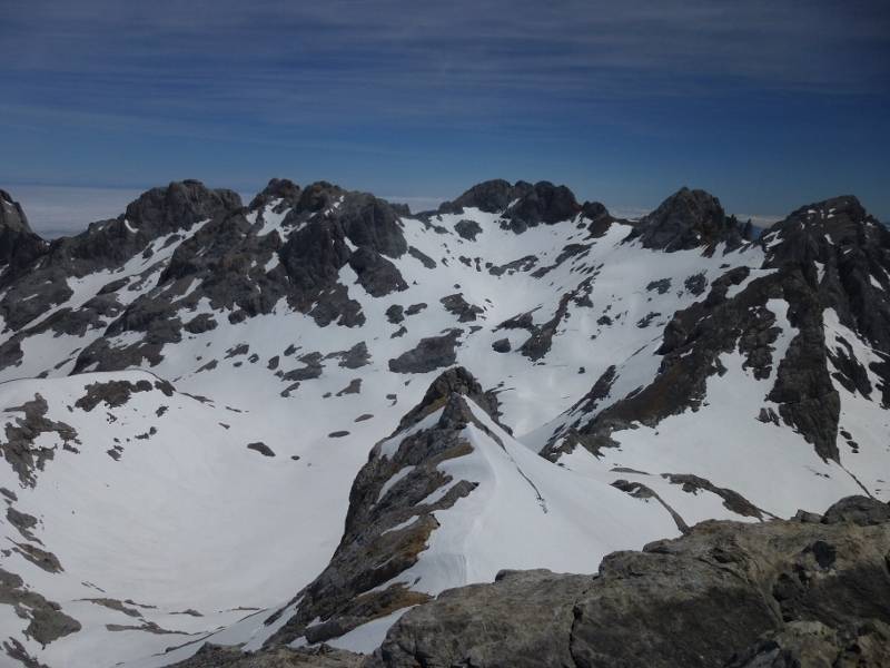 Torre Blanca 2617 m (Picos de europa) 14-6-13 P1050573800x600