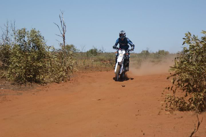 Some pics from my first Enduro 66594_435962404855_682164855_5245368_689102_n