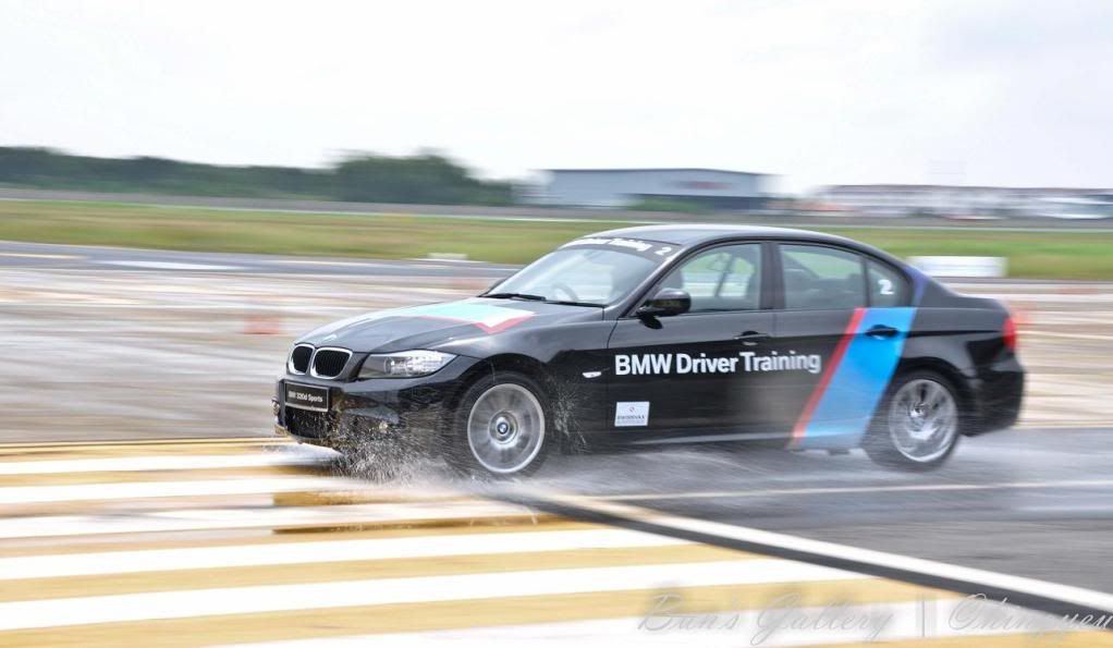 BMW Driver Training Fb19