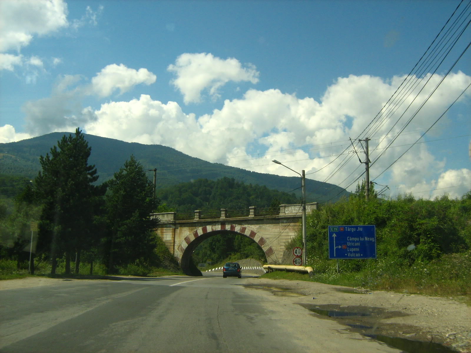 202 : Filiasi - Carbunesti - Targu Jiu - Petrosani - Simeria IMG_7253