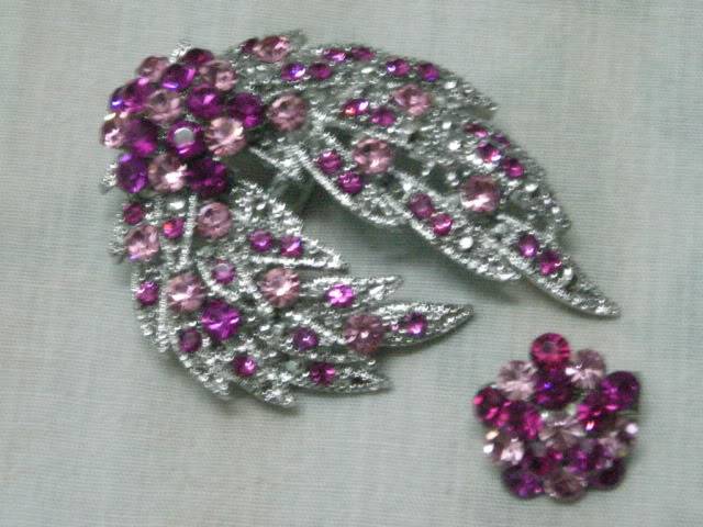 BROOCH KOREA MURAH MURAH.....RUGI TAK BELI.... DSCN2552