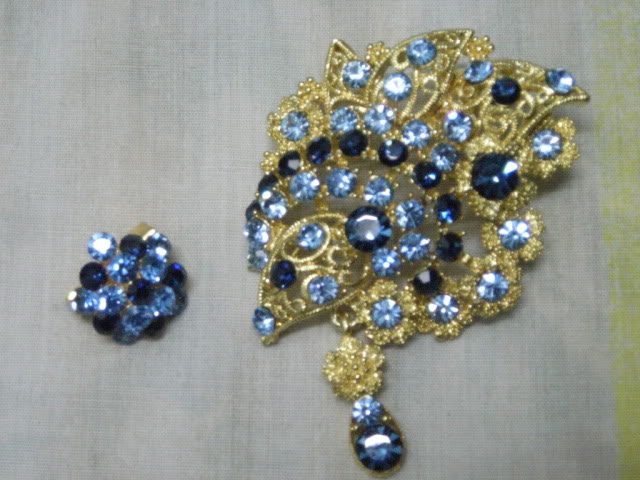 BROOCH KOREA MURAH MURAH.....RUGI TAK BELI.... DSCN2659