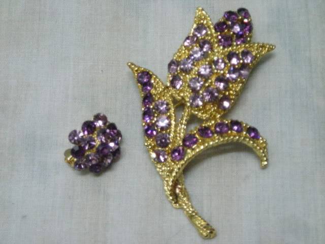 BROOCH KOREA MURAH MURAH.....RUGI TAK BELI.... DSCN2670