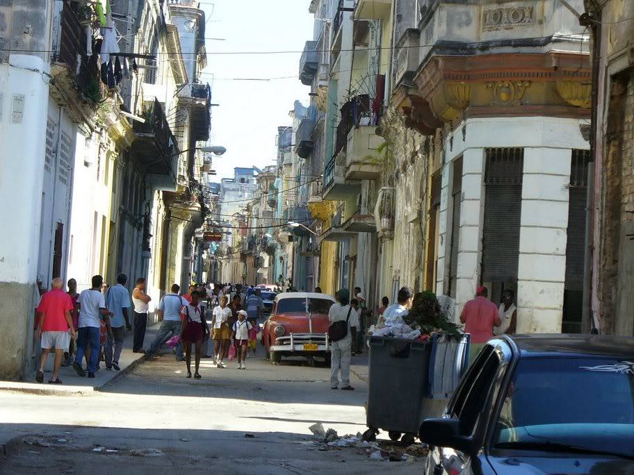 Fotos de los logros de la "robolucion" .....del espacio de cubanoviejo Habana20vieja1