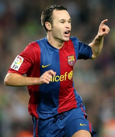 حصرياً : فيديو للاعب Andres Iniesta Andres_iniesta-1110