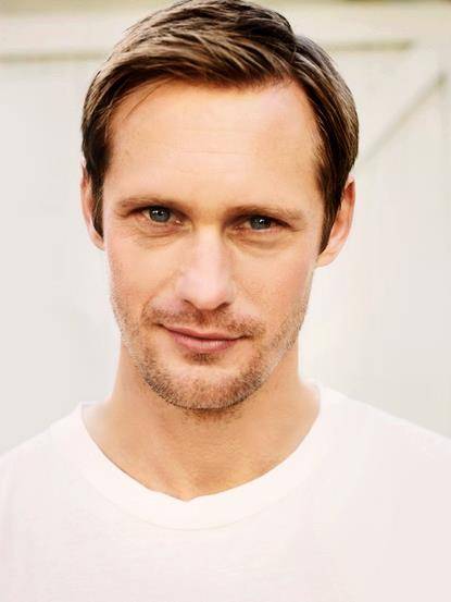 Eric Northman/Alexander Skarsgard - Page 9 253080_531641133519520_1473007627_n