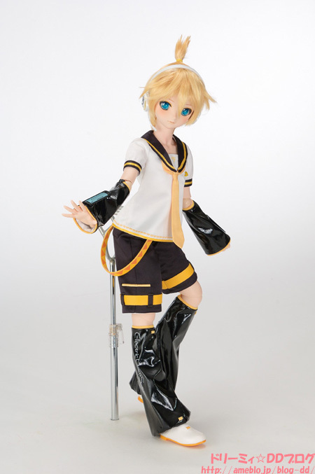 [Preview] Vocaloid - Kagamine Rin - Dollfie Dream - Dollfie Dream Sister - y Kagamine Len - Dollfie Dream Sister Boy Type 1/3 (Volks) O0450067713685002150