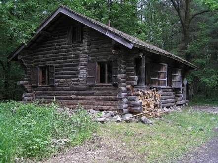 La Cabane (et les cendres) 800PX-1_zps555ffc80