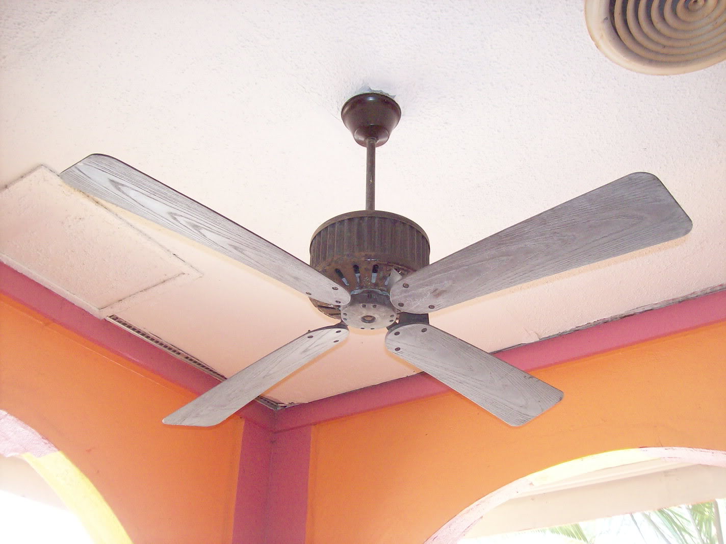 52" FASCO 'Heat Fan' (Brown) 5f11c37f